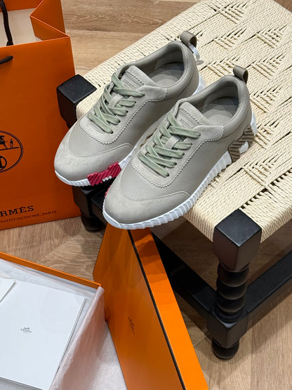 HERM BOUNCING SNEAKER