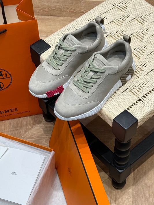 HERM BOUNCING SNEAKER