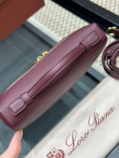 LORO P EXTRA POCKET L19 BAG