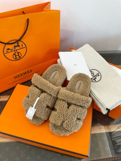 HERM CHYPRE SANDAL