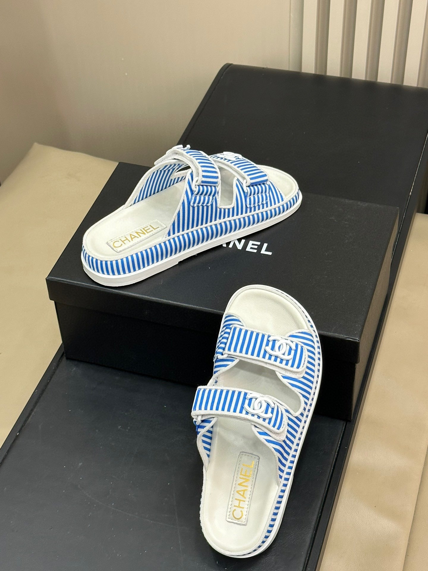 CC SANDALS