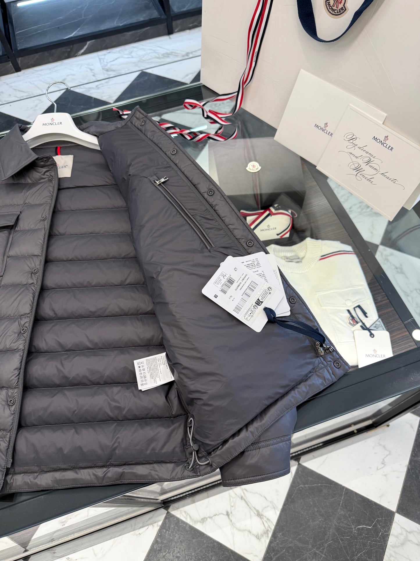 MONC CHAMBLY JACKET