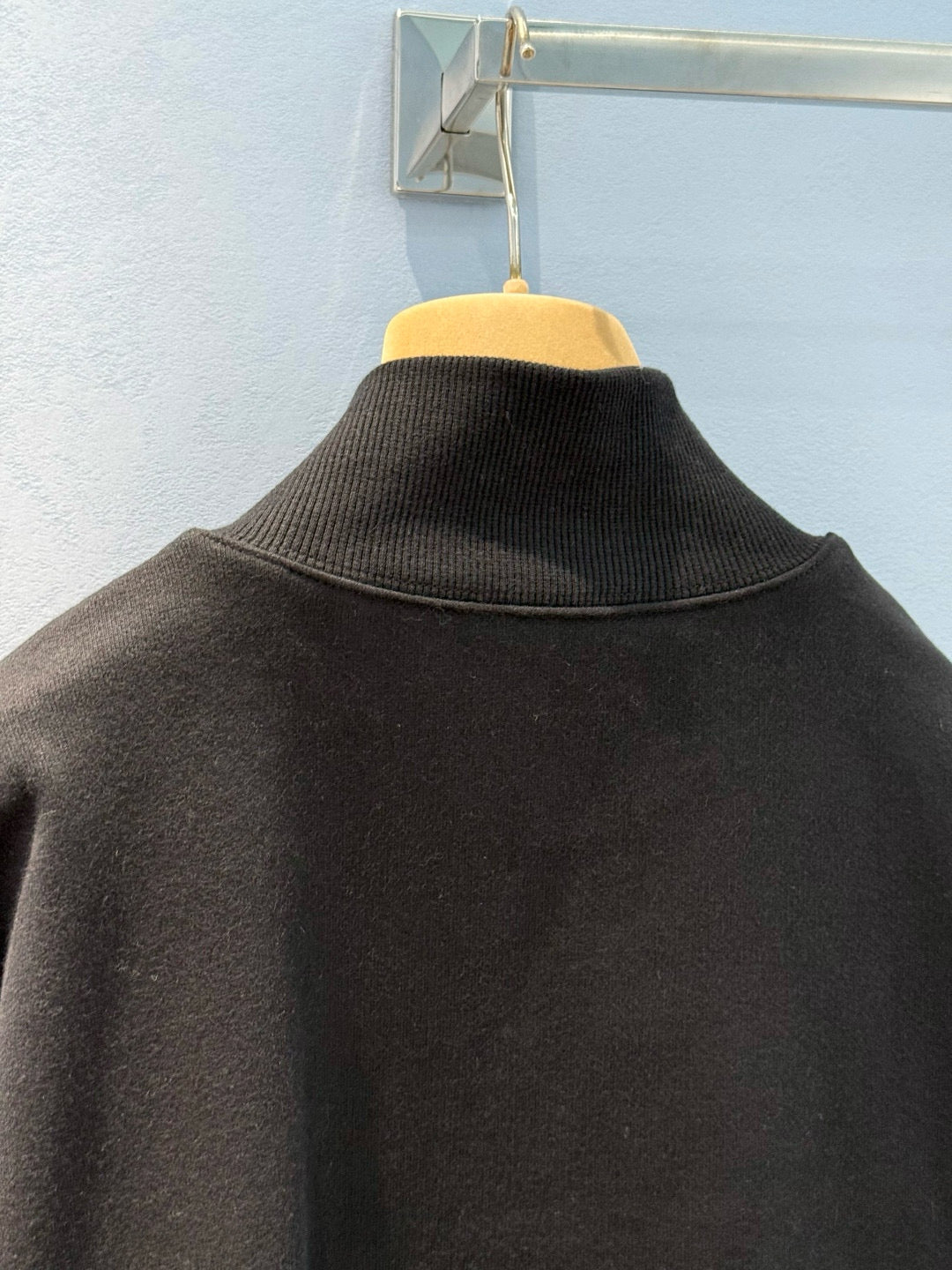 MIU M SWEATSHIRT