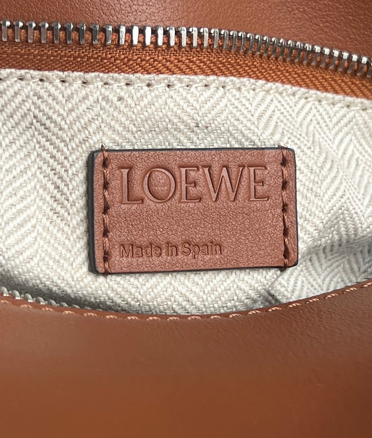 LOEW SMALL PUZZLE EDGE BAG