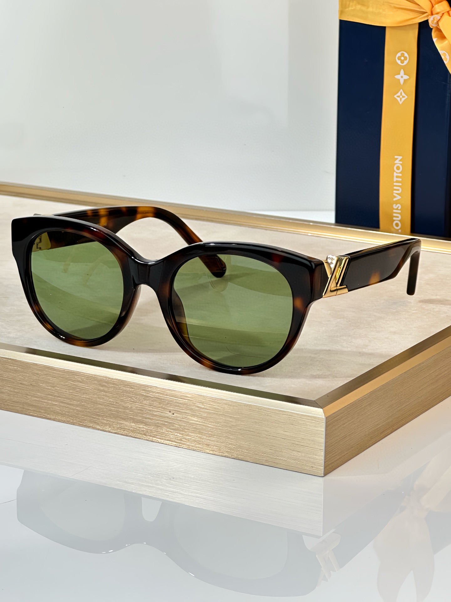 LOU SUNGLASSES
