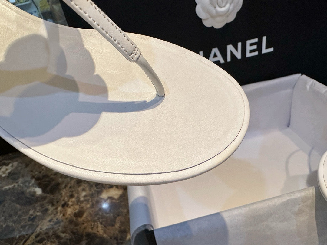 CC SANDALS