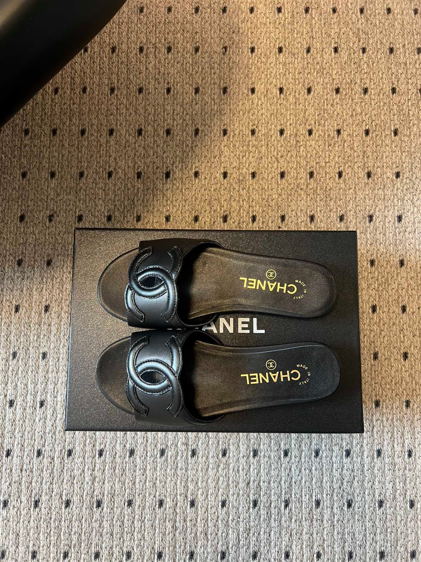 CC SANDALS