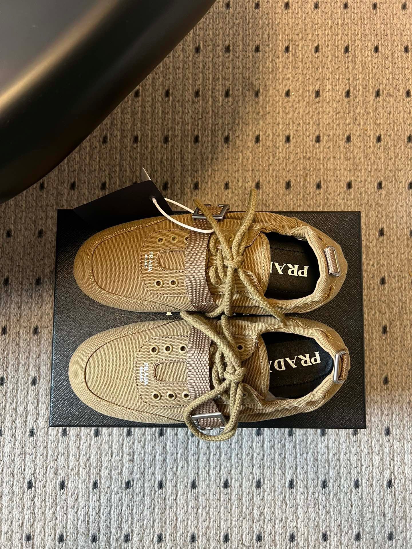 PD COLLAPSE SNEAKERS