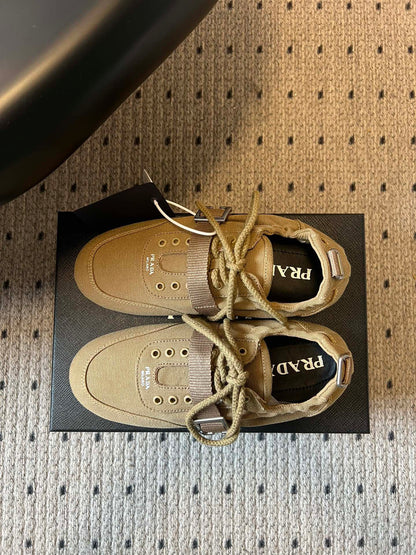 PD COLLAPSE SNEAKERS