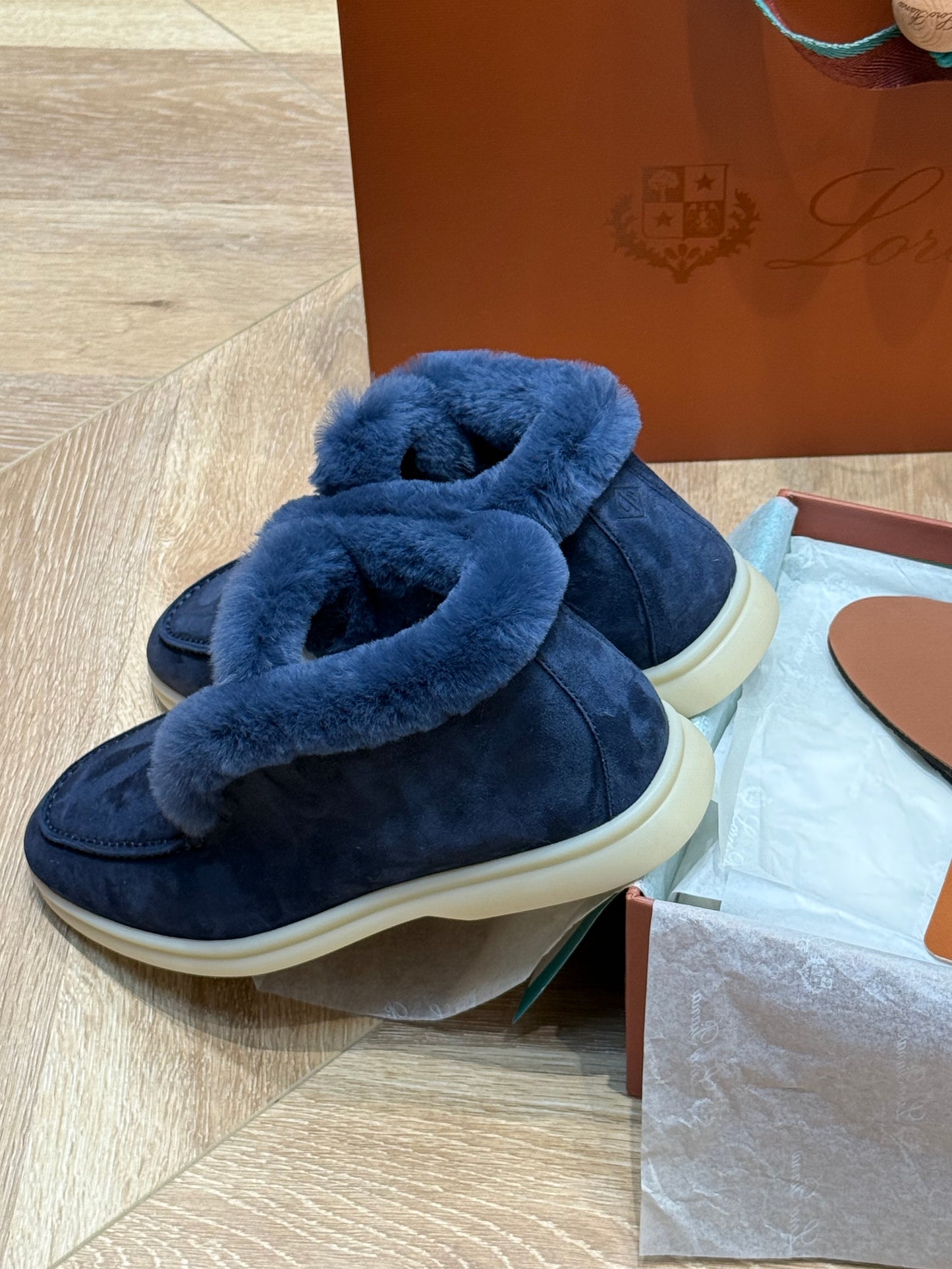 LORO P OPEN WALK BOOTS