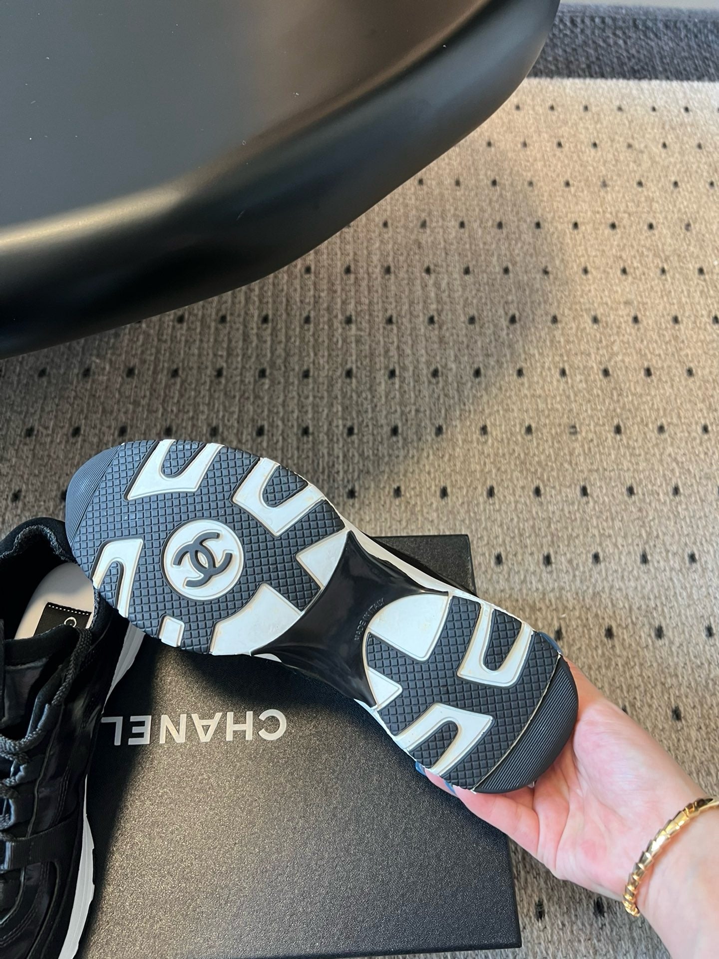 CC SNEAKER