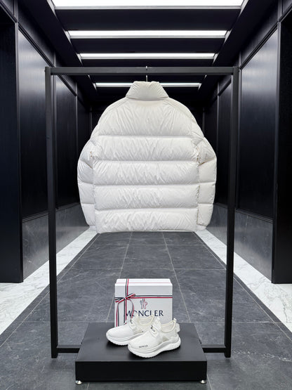 MONC BOUVAQUE JACKET