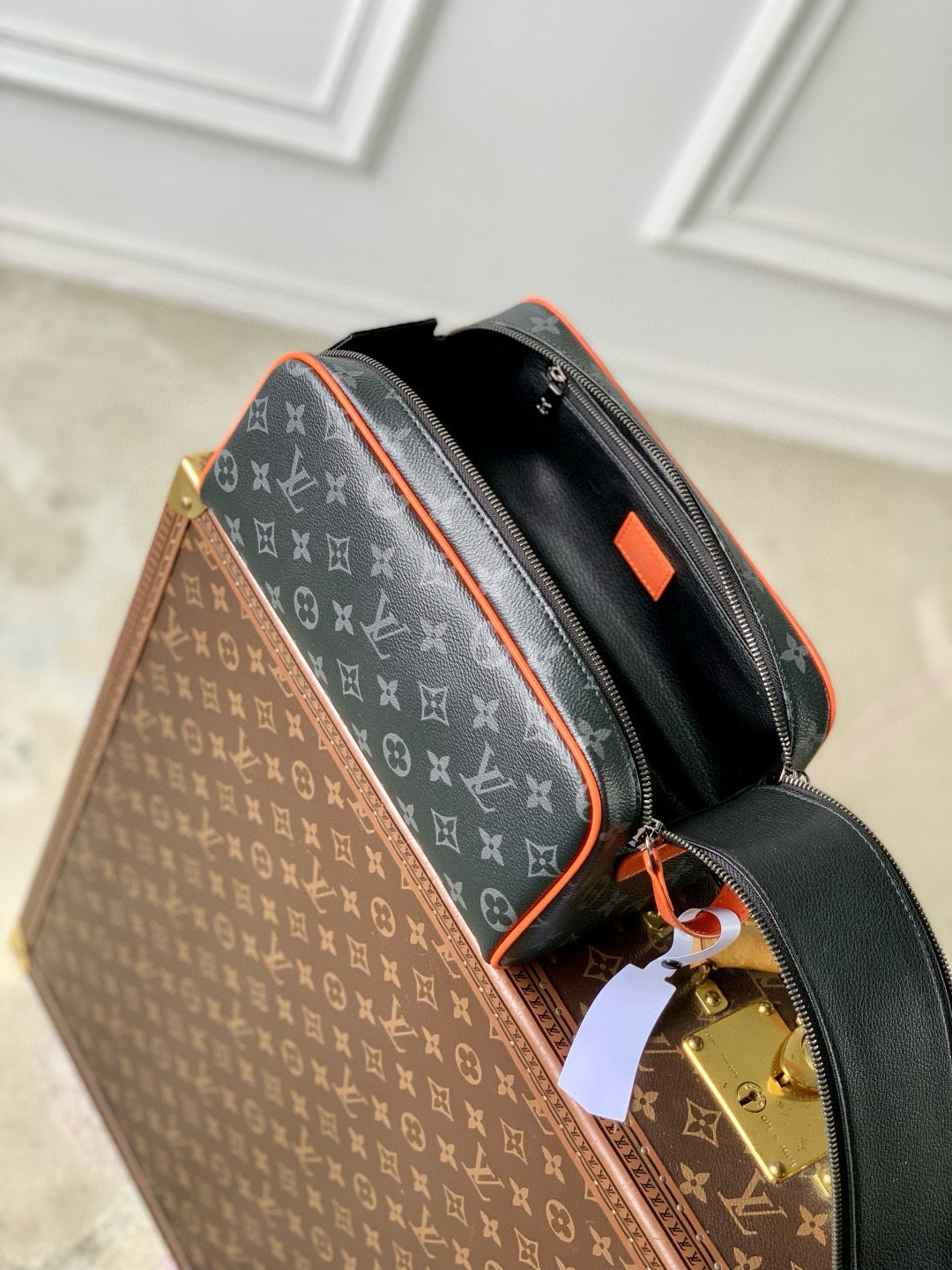 LOU DOPP KIT TOILETRY BAG