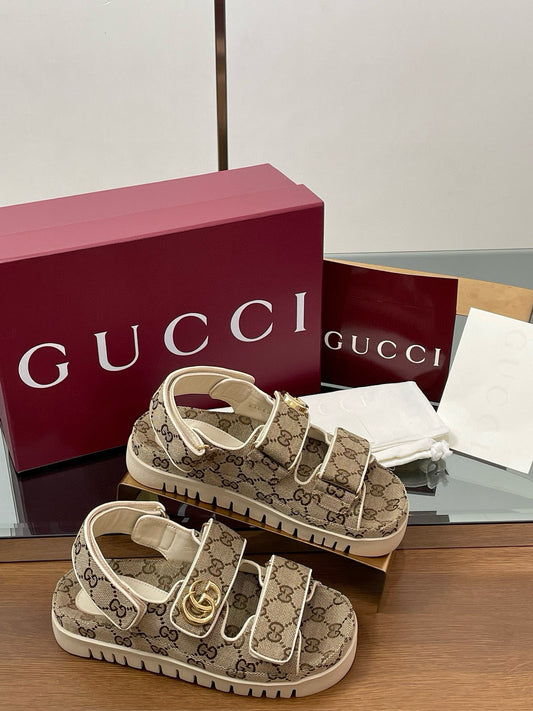 GG SANDALS