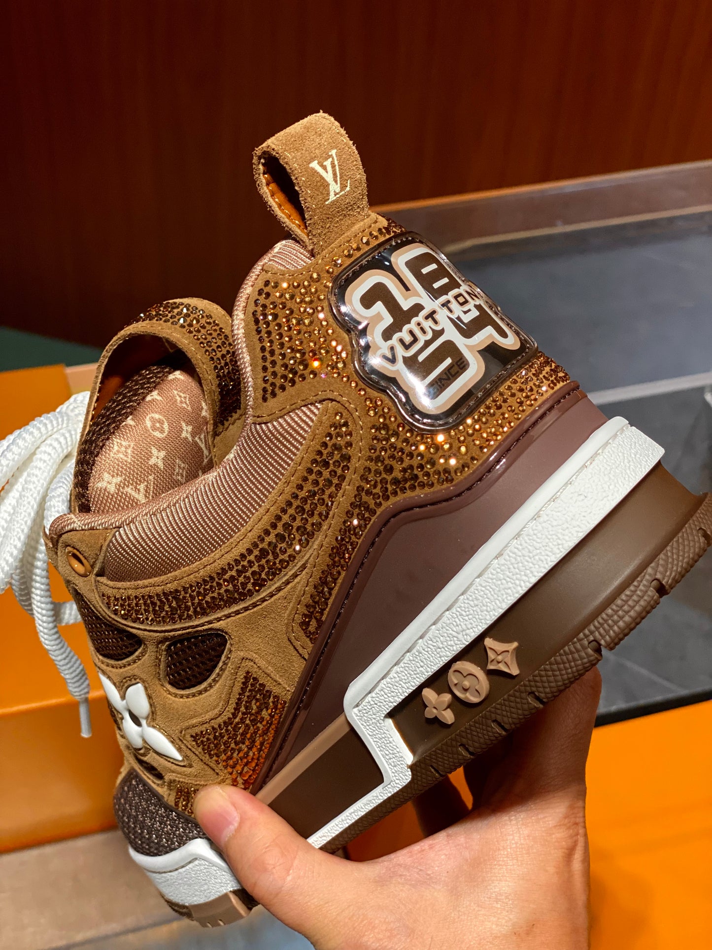 LOU TRAINERS