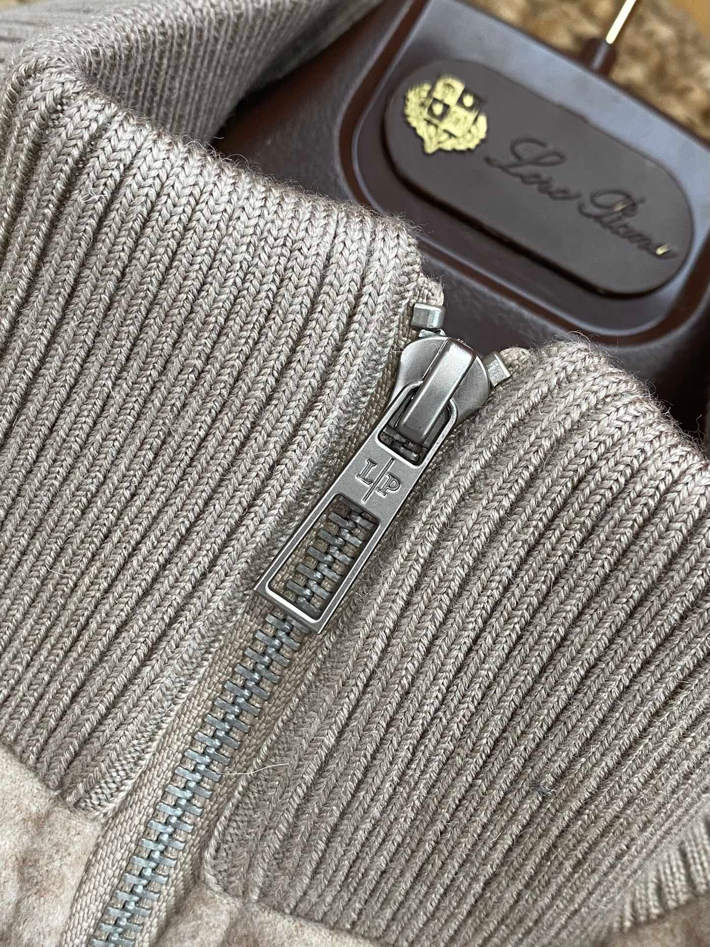 LORO P CARDIGAN TRICOT