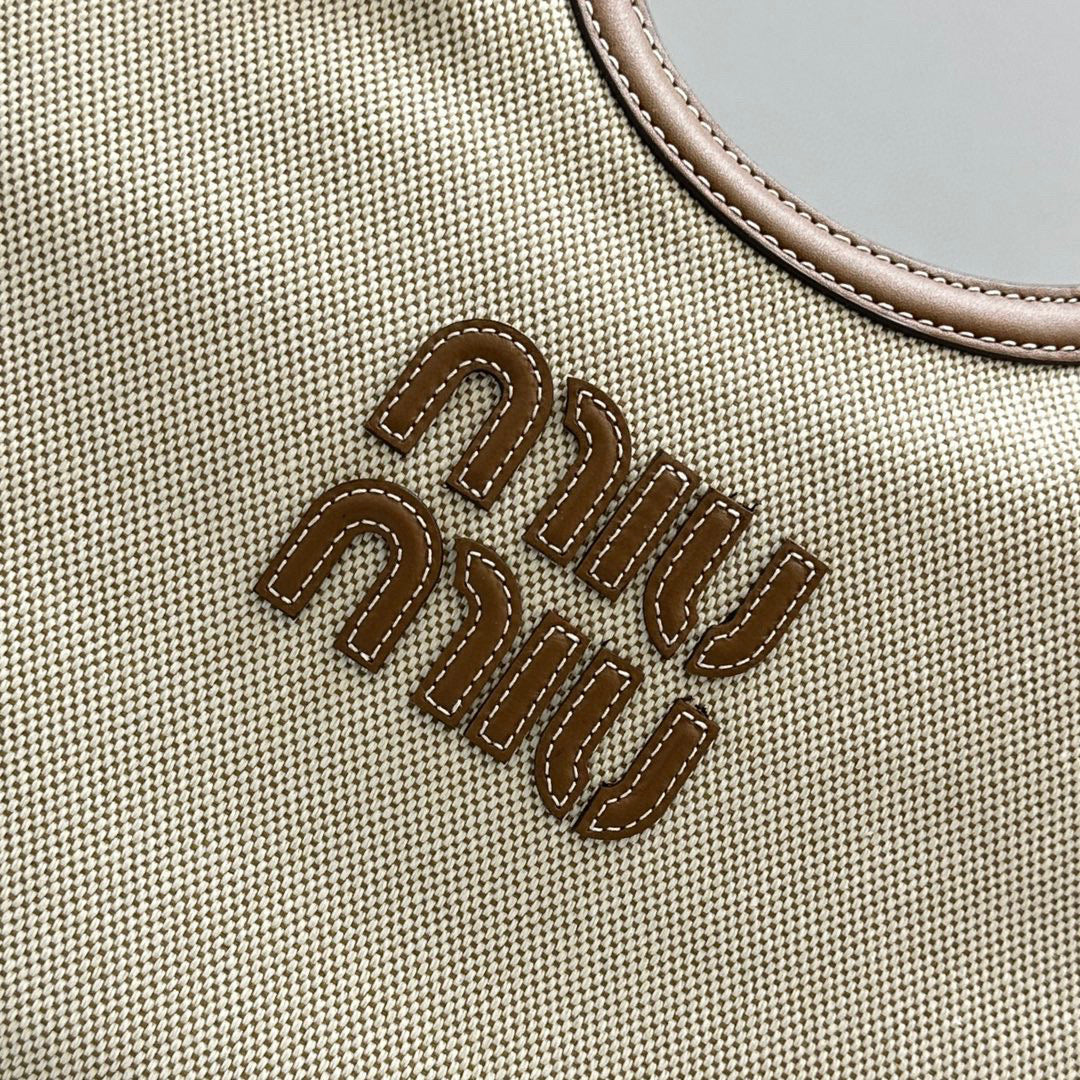 MIU M IVY CANNETE BAG