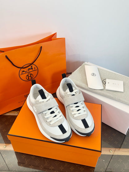 HERM LOOP SNEAKER
