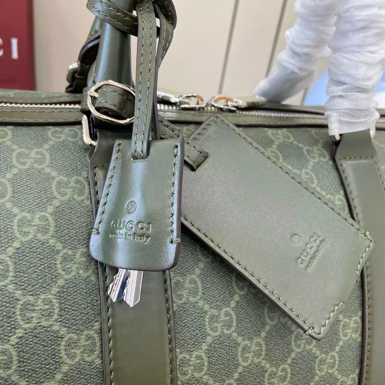 GG MONOGRAM MEDIUM DUFFLE BAG