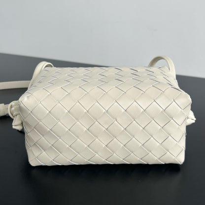 BOTT TOP HANDLE LOOP BAG