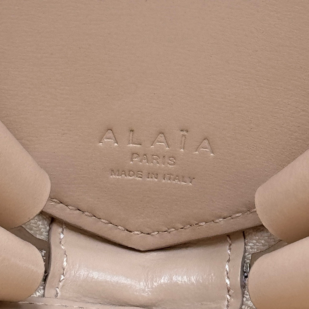 ALAIA LE COEUR BAG