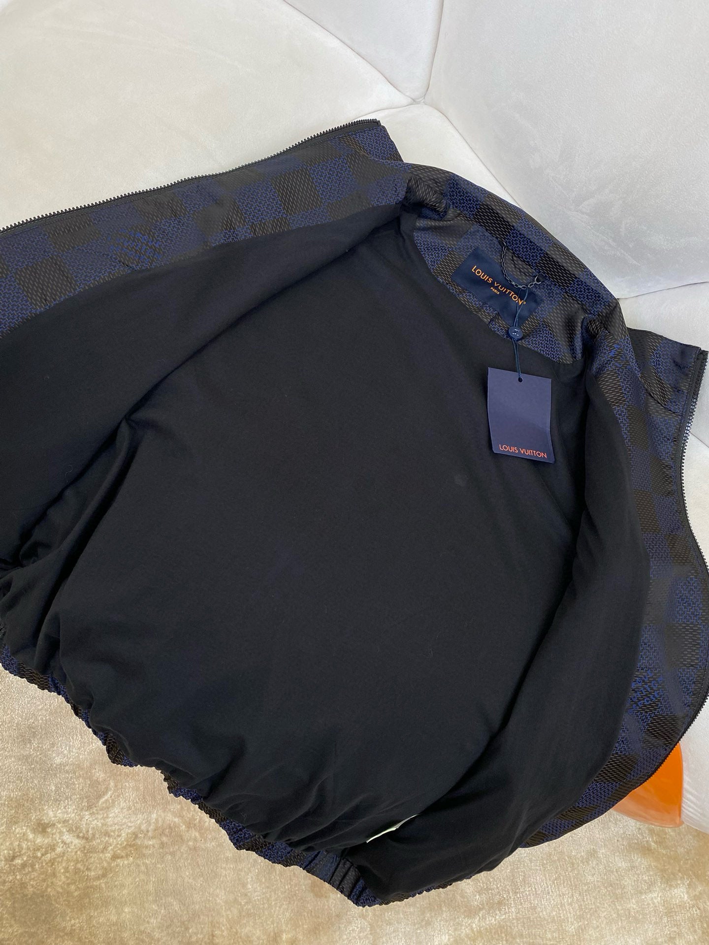 LOU JACKET