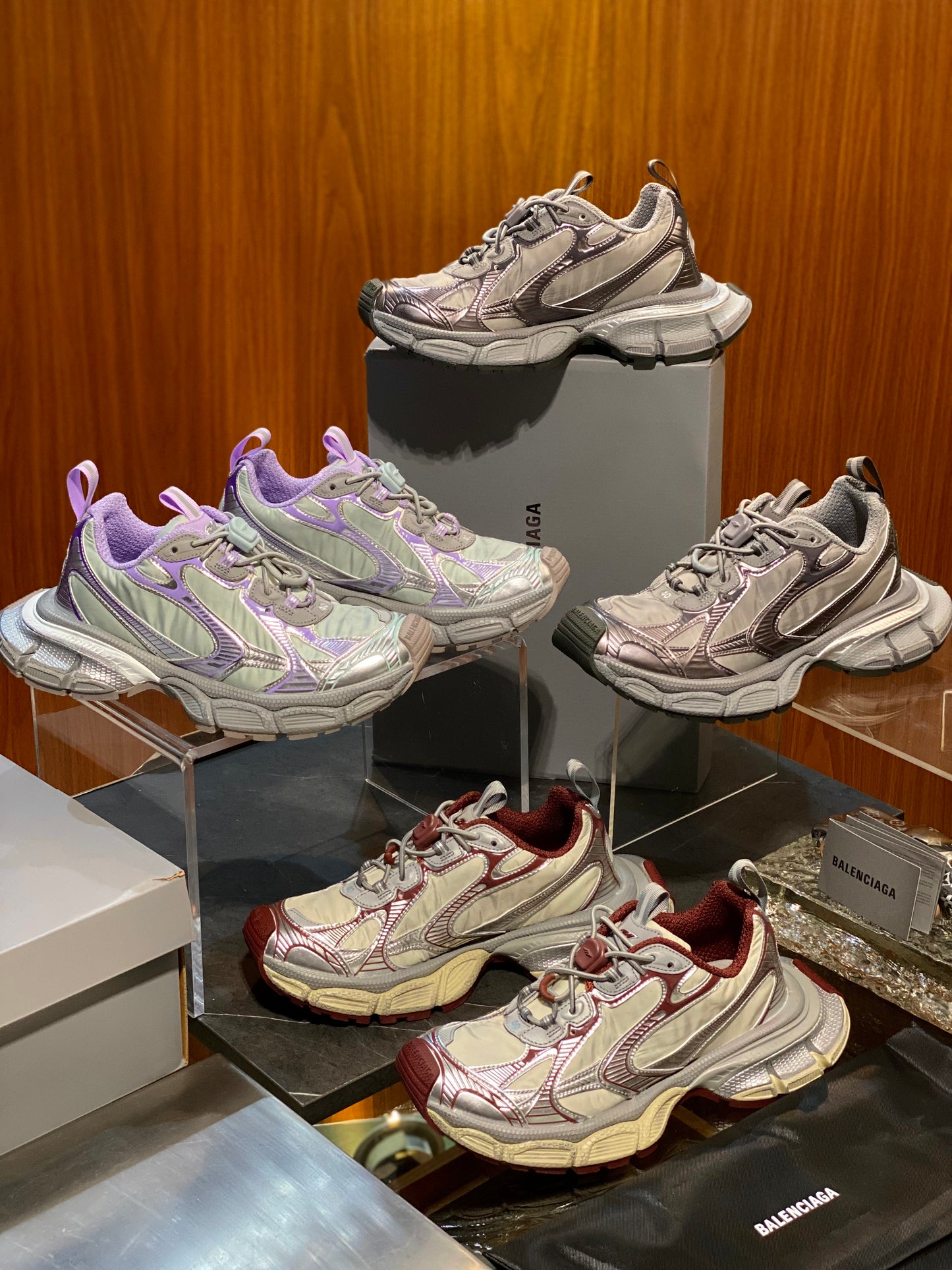 BAL 3XL TRAINERS