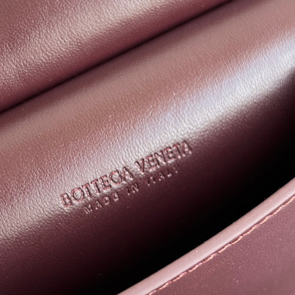 BOTT V SOLSTICE CARD CASE