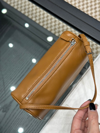 THE ROW 90’S BAG