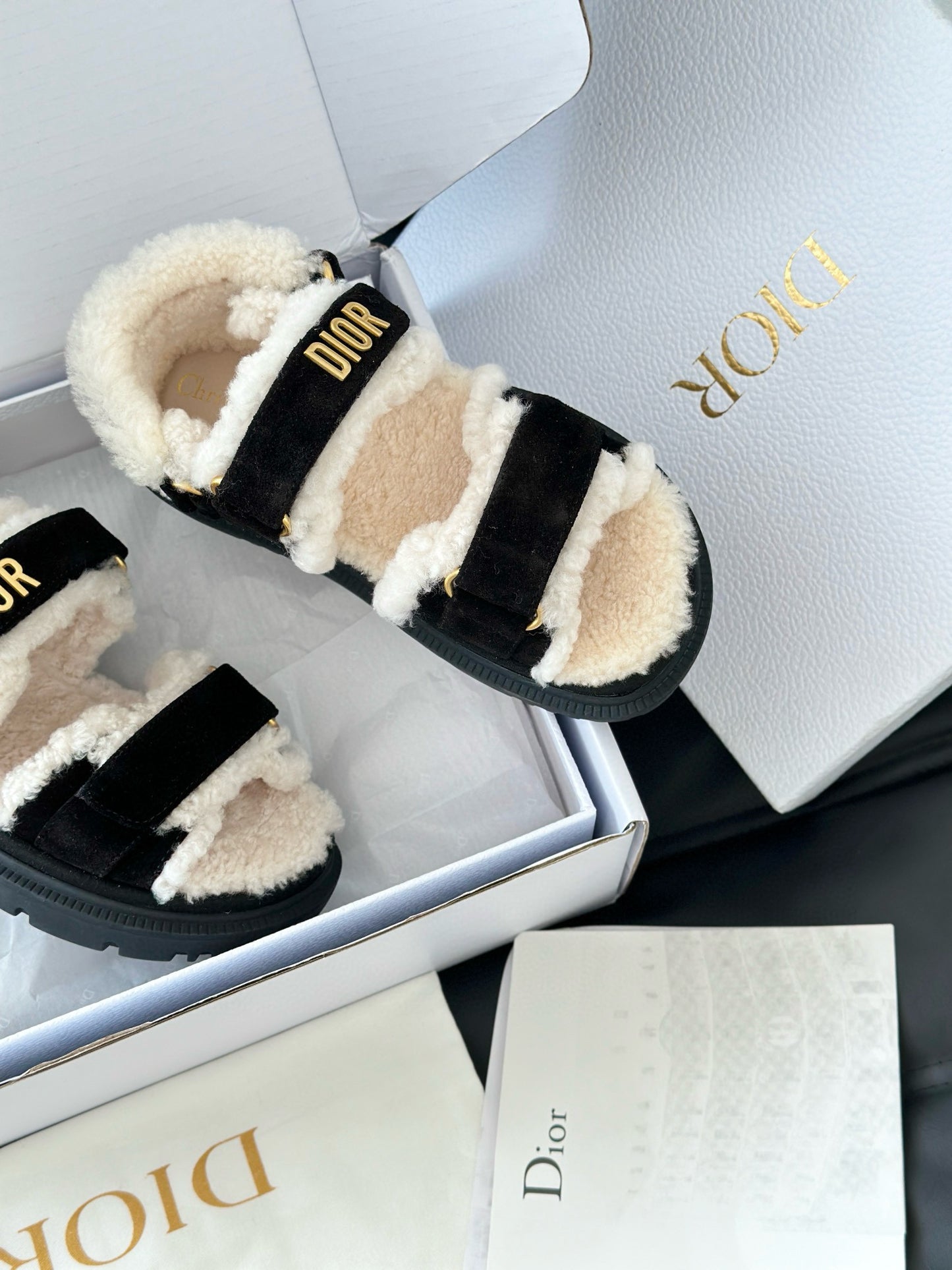 CD SANDALS
