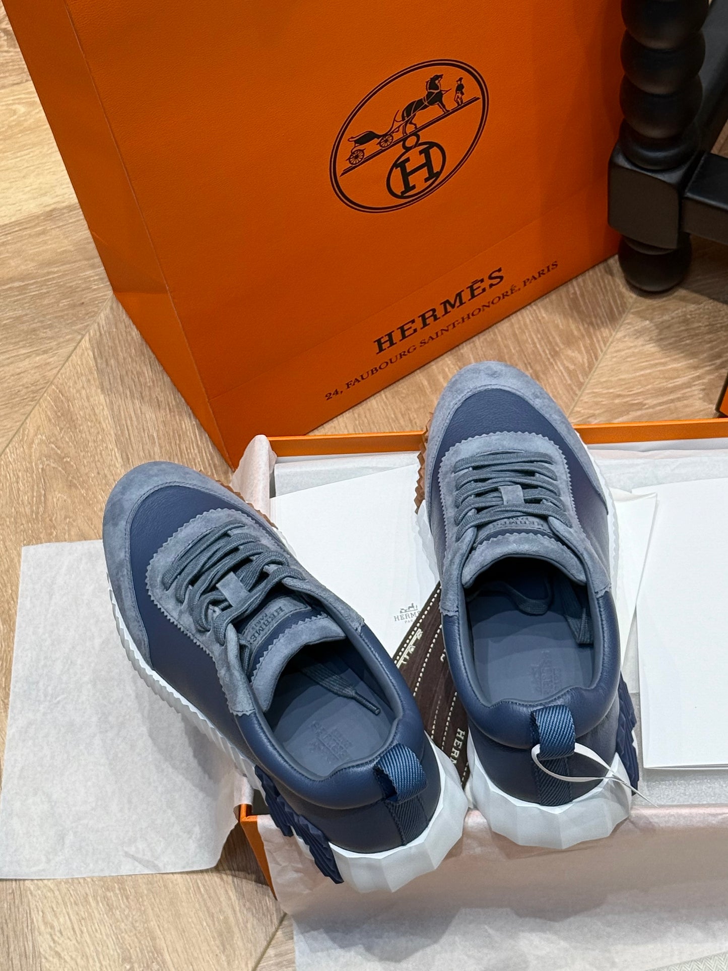 HERM BOUNCING SNEAKER