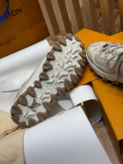 LOU RUSH XPLORER SNEAKERS