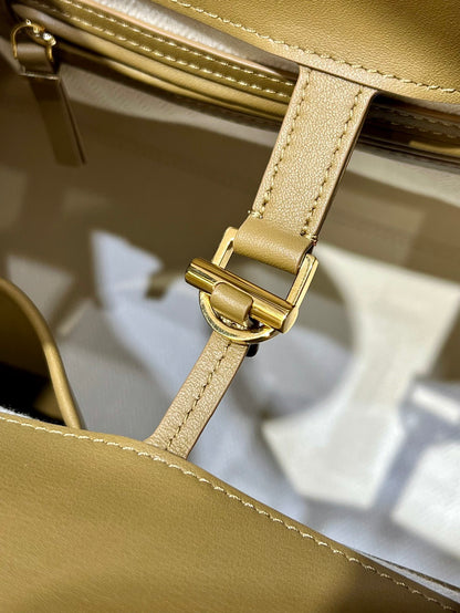 THE ROW MARGAUX 15 BAG