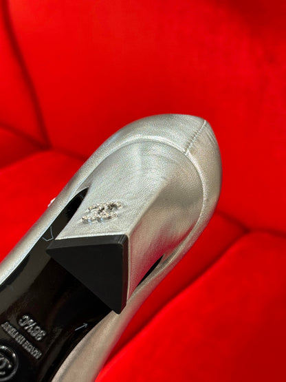 CC HEELS