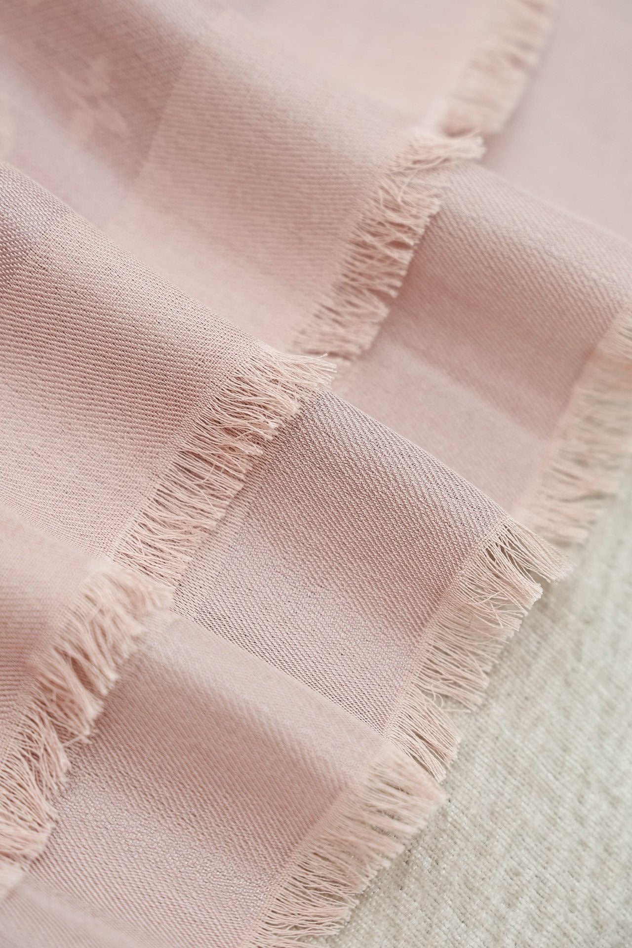 LOU SHAWL