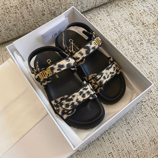 CD SANDALS