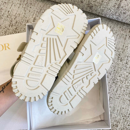 CD SANDALS