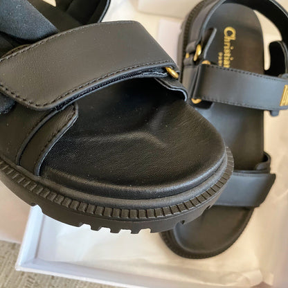 CD SANDALS