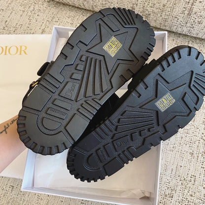 CD SANDALS