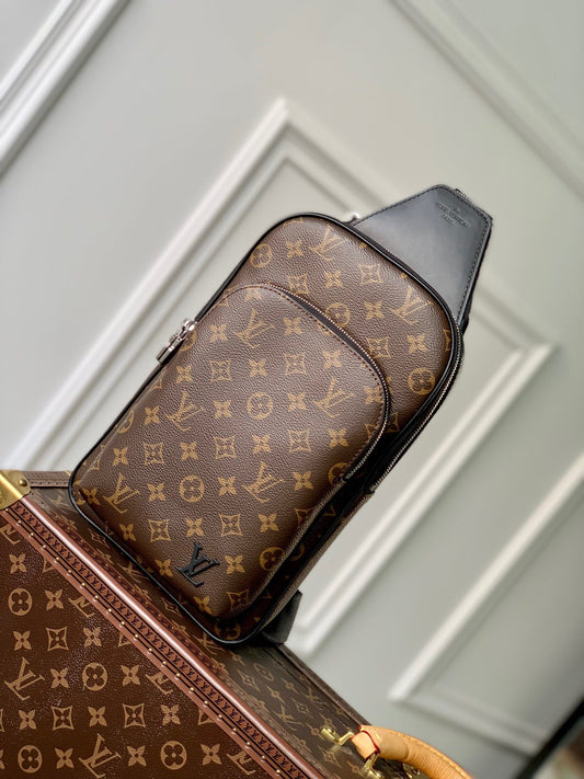 LOU AVENUE SLINGBAG