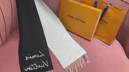 LOU SCARF