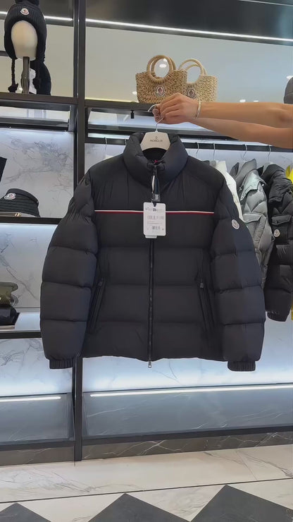MONC BOUVAQUE JACKET