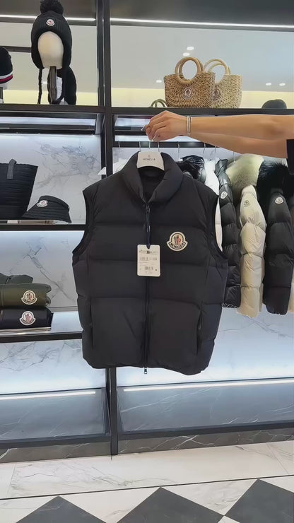 MONC ALMAZ VEST