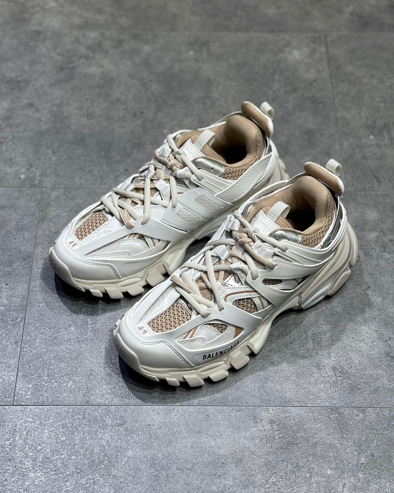 BAL TRACK 3.0 SNEAKERS