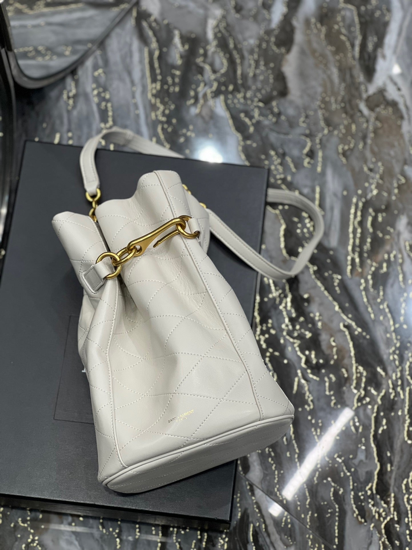 SL LE MAILLON HOOK BUCKET BAG