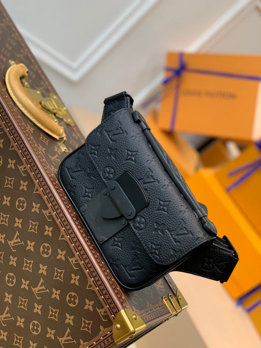 LOU S LOCK SLING BAG