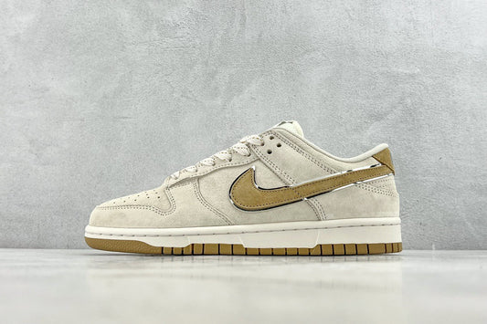 DUNK LOW x OTOMO KATUSHIRO