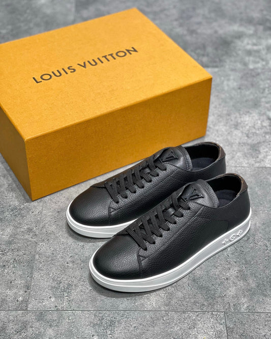 LOU RESORT TRAINERS