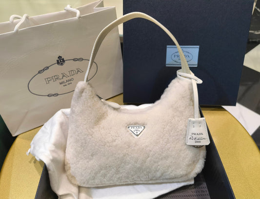 PD RE-EDITION 2000 SHEARLING SHOULDER BAG