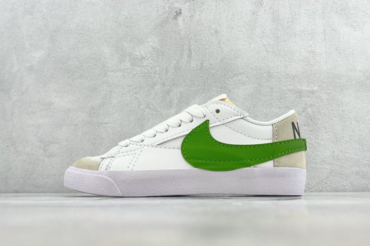 NIKE BLAZER LOW SWOOSH